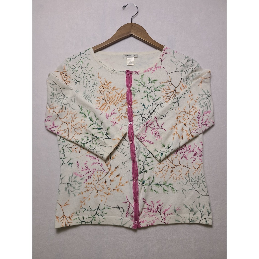 Harold's M Cardigan Botanical Cottagecore White Floral Button Front Knit Granny